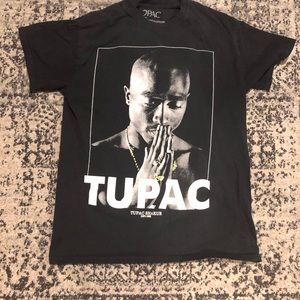 Tupac vintage graphic tee